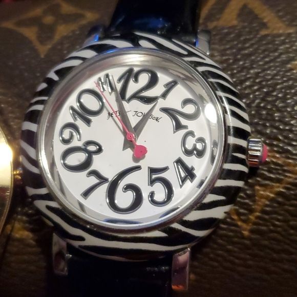 2 Betsey Johnson Women\'s Watches Black Zebra &‎ Pink Patent Leather main image 5